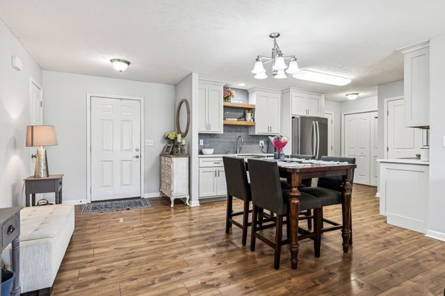 1837 Elizabeth Ln, Columbia, TN 38401