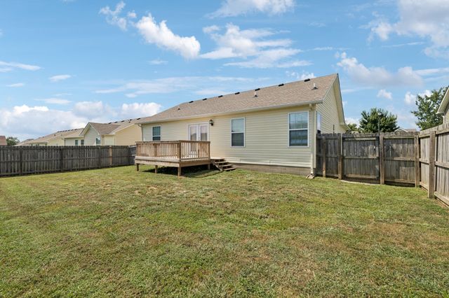 1837 Elizabeth Ln, Columbia, TN 38401