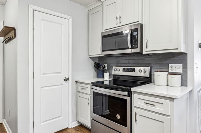1837 Elizabeth Ln, Columbia, TN 38401