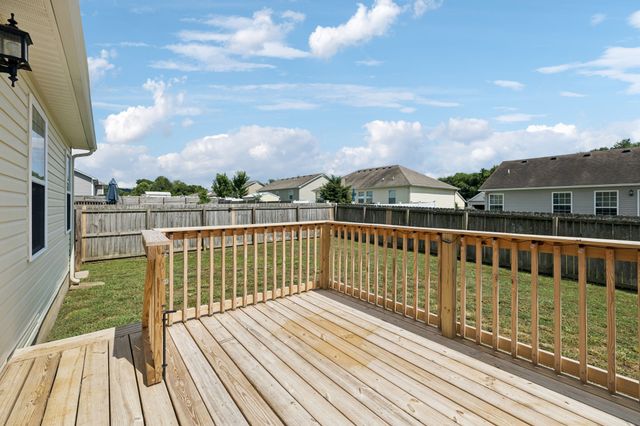 1837 Elizabeth Ln, Columbia, TN 38401