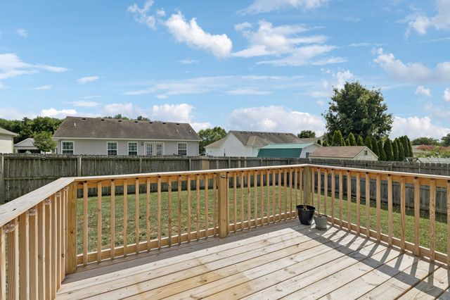 1837 Elizabeth Ln, Columbia, TN 38401