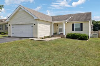 1837 Elizabeth Ln, Columbia, TN 38401