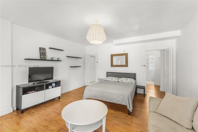 1241 14th Street 9, Miami Beach, FL 33139