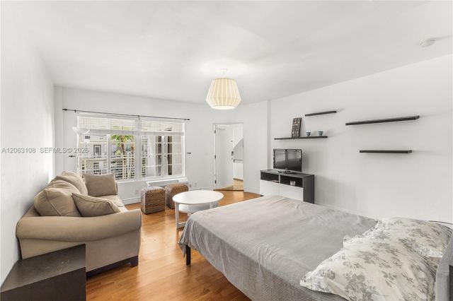 1241 14th Street 9, Miami Beach, FL 33139