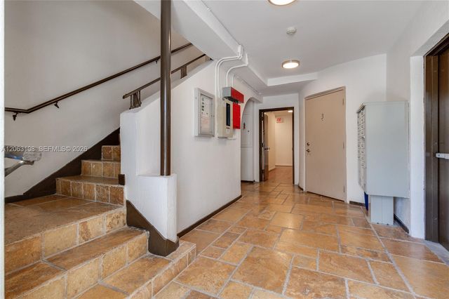 1241 14th Street 9, Miami Beach, FL 33139