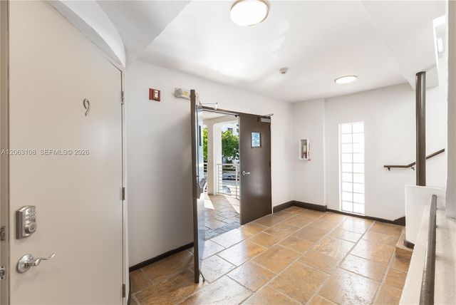 1241 14th Street 9, Miami Beach, FL 33139