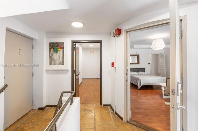 1241 14th Street 9, Miami Beach, FL 33139