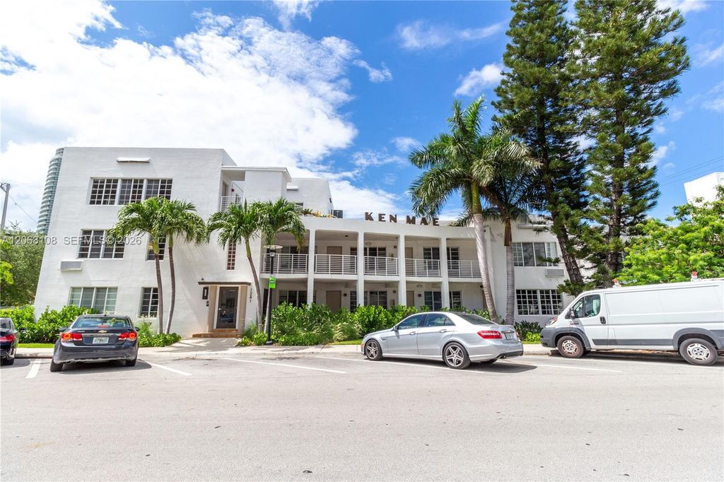1241 14th Street 9, Miami Beach, FL 33139