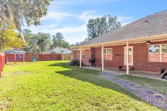 141 Colonial Drive, Midway, GA 31320