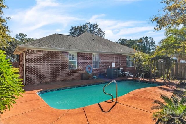 141 Colonial Drive, Midway, GA 31320