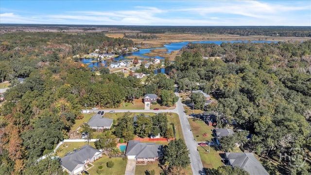 141 Colonial Drive, Midway, GA 31320