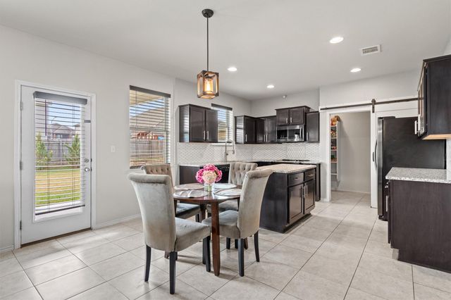 729 Coltrane DR, Pflugerville, TX 78660