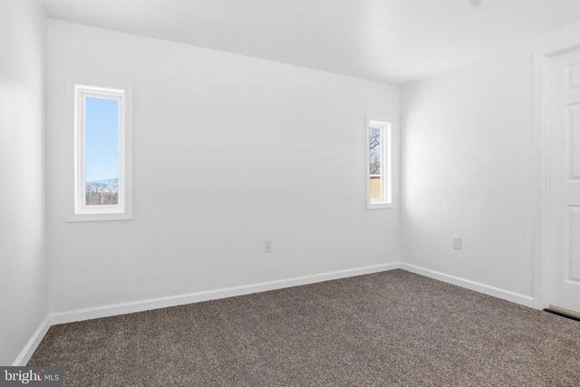 6 PINE ST, York, PA 17406