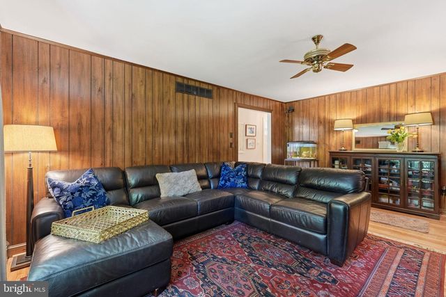 26 BELLEVIEW DR, Severna Park, MD 21146