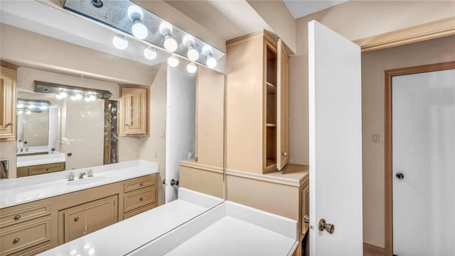 10919 Paulwood Drive, Houston, TX 77071