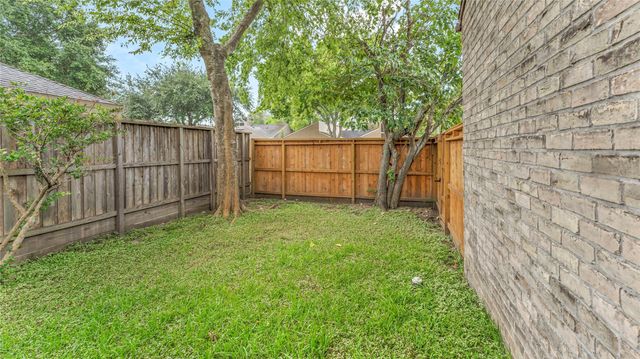10919 Paulwood Drive, Houston, TX 77071