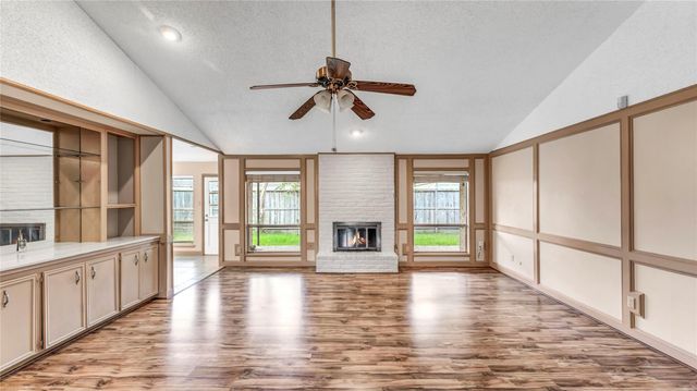 10919 Paulwood Drive, Houston, TX 77071