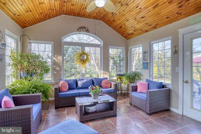 2 SUSIE CT, Middletown, DE 19709