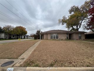 701 Boyd Drive, Grapevine, TX 76051
