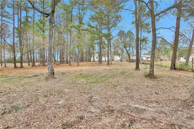 Split B 4794 Tall Pine Road, Navasota, TX 77868