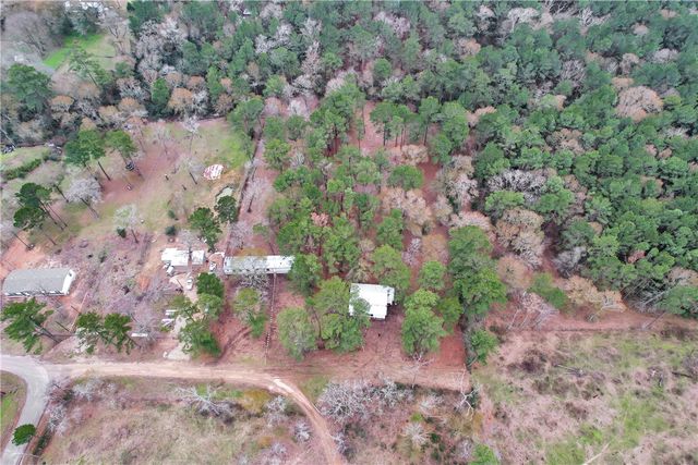 Split B 4794 Tall Pine Road, Navasota, TX 77868