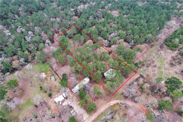 Split B 4794 Tall Pine Road, Navasota, TX 77868