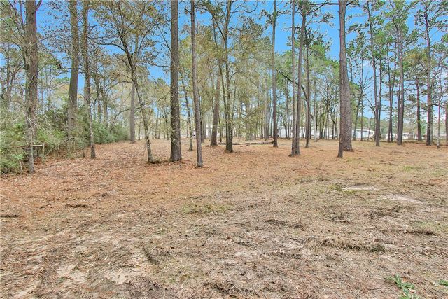Split B 4794 Tall Pine Road, Navasota, TX 77868