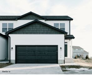 1330 E 2th Street, Norwalk, IA 50211