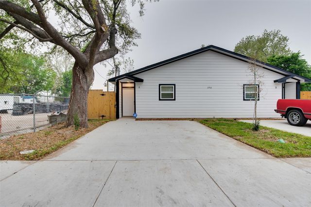 2702 Reid Street A, Houston, TX 77026