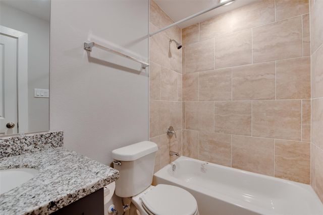 2702 Reid Street A, Houston, TX 77026