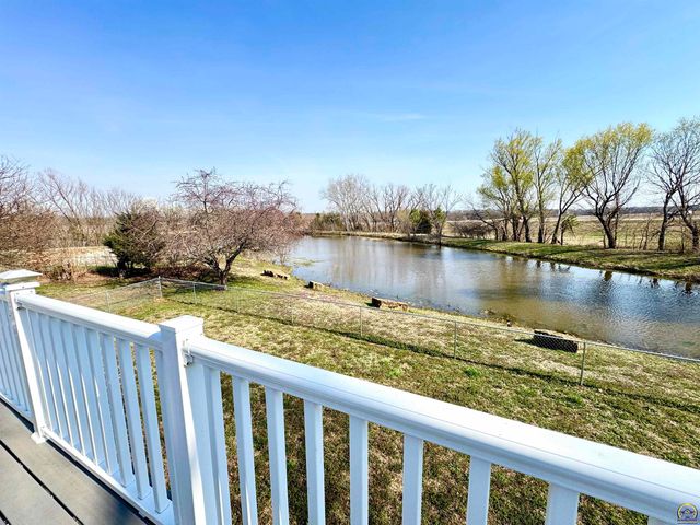 1667 Road 175, Emporia, KS 66801