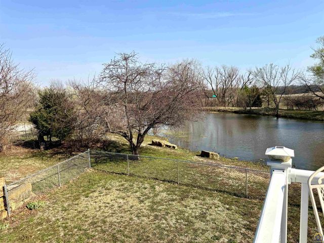 1667 Road 175, Emporia, KS 66801