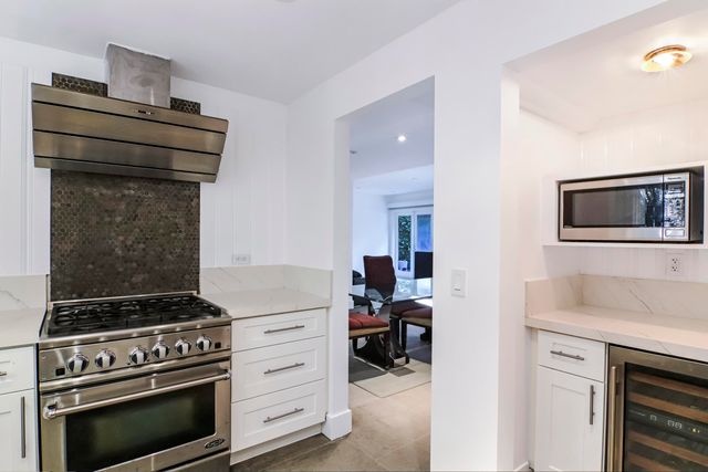 222 Park Avenue, Palm Beach, FL 33480