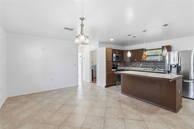 38308 COLLINS AVENUE, Zephyrhills, FL 33542