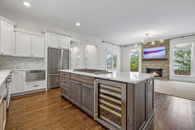 124B Lincoln Ct, Nashville, TN 37205