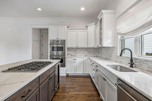 124B Lincoln Ct, Nashville, TN 37205