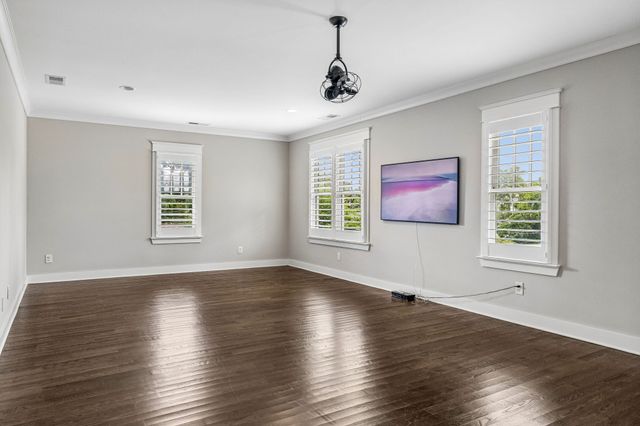 124B Lincoln Ct, Nashville, TN 37205