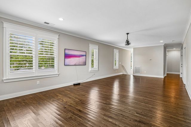 124B Lincoln Ct, Nashville, TN 37205