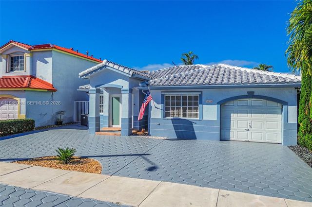 9526 SW 155th Ave, Miami, FL 33196