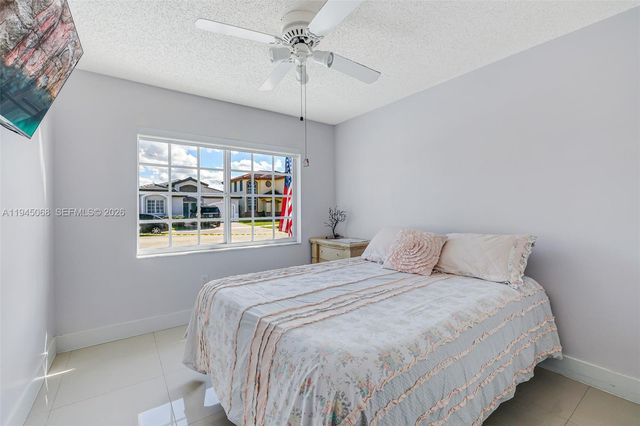 9526 SW 155th Ave, Miami, FL 33196