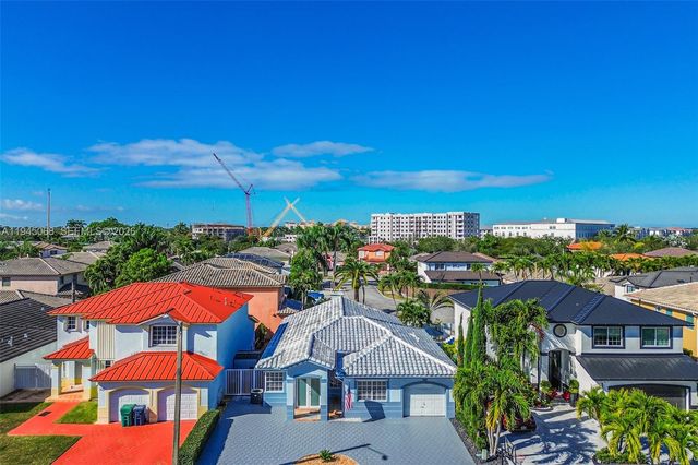 9526 SW 155th Ave, Miami, FL 33196