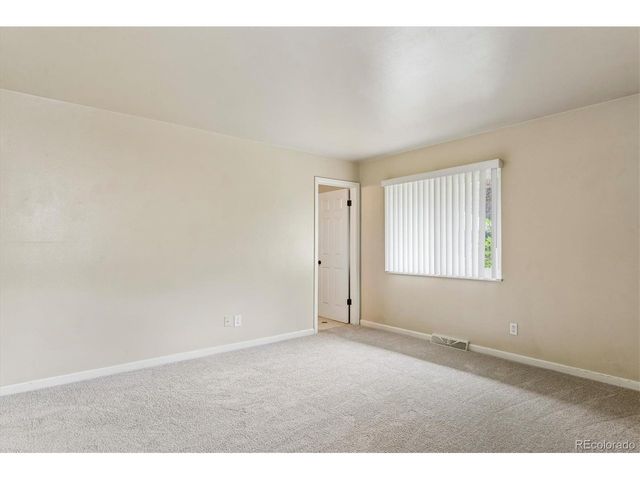 1415 S Zang St, Lakewood, CO 80228