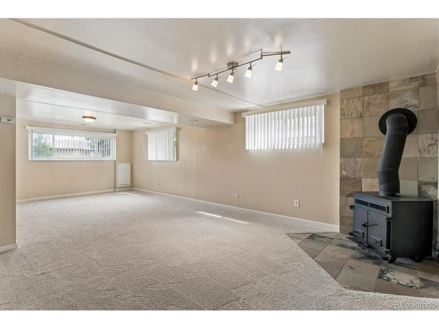 1415 S Zang St, Lakewood, CO 80228