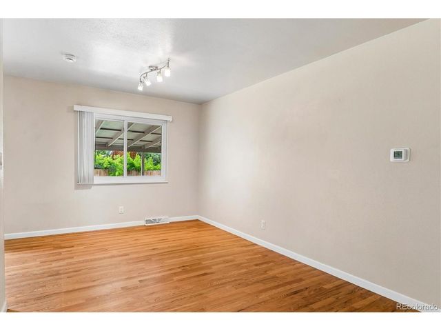 1415 S Zang St, Lakewood, CO 80228