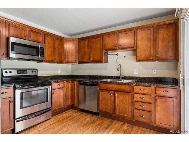 1415 S Zang St, Lakewood, CO 80228