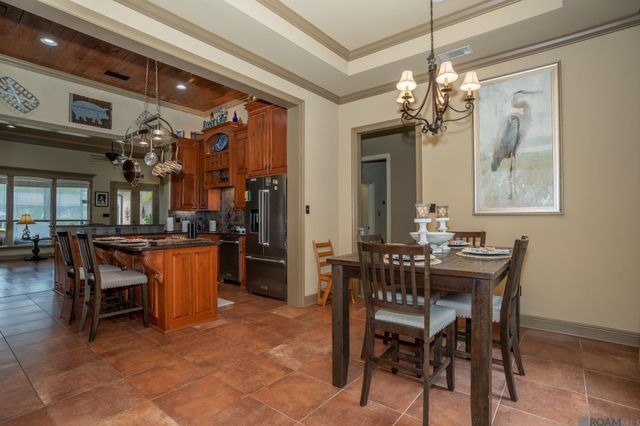 21123 Waterfront East Dr, Maurepas, LA 70449
