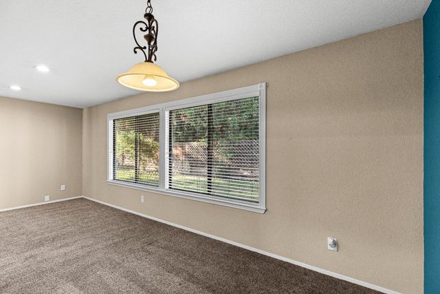 4140 Boulder Creek Ct, Stockton, CA 95219