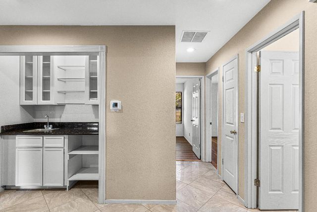 4140 Boulder Creek Ct, Stockton, CA 95219