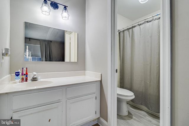 3135 BRINKLEY STATION DR, Temple Hills, MD 20748