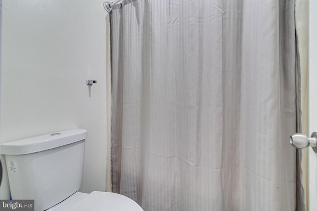 3135 BRINKLEY STATION DR, Temple Hills, MD 20748